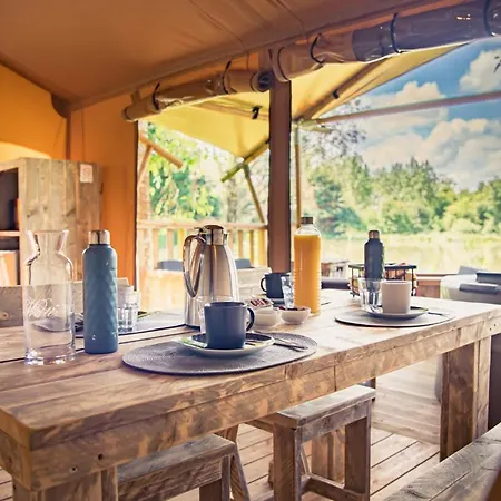 Tente Insolite Jacuzzi Privatif En Pleine Nature ラグジュアリーテント *