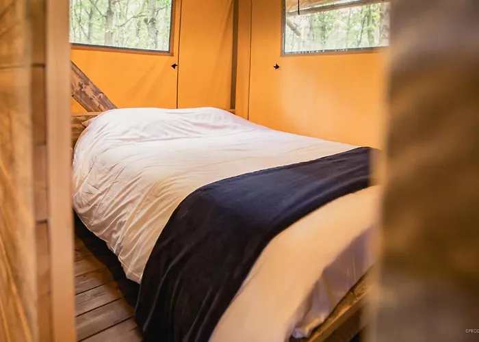 Luxussátor Tente Insolite Jacuzzi Privatif En Pleine Nature Thiel-sur-Acolin