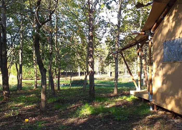 Tente Insolite Jacuzzi Privatif En Pleine Nature * Thiel-sur-Acolin
